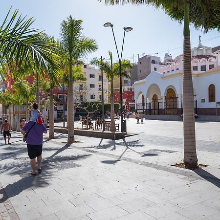 Modern Apartment Los Cristianos Center Exterior photo